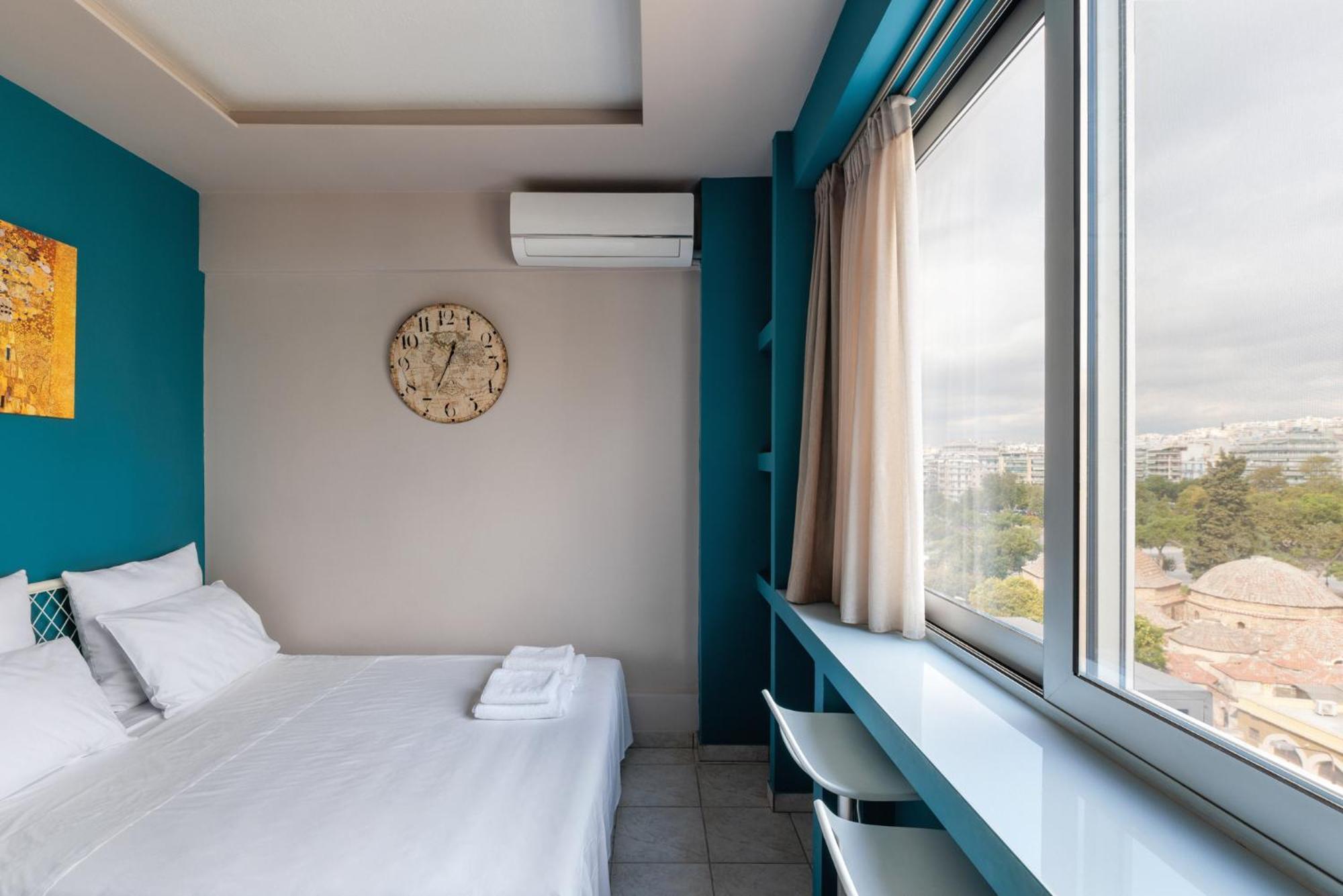 Aristotle Spot, View By Binobi! Appartement
