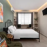 Aristotle Spot, City View Apartment By Binobi!